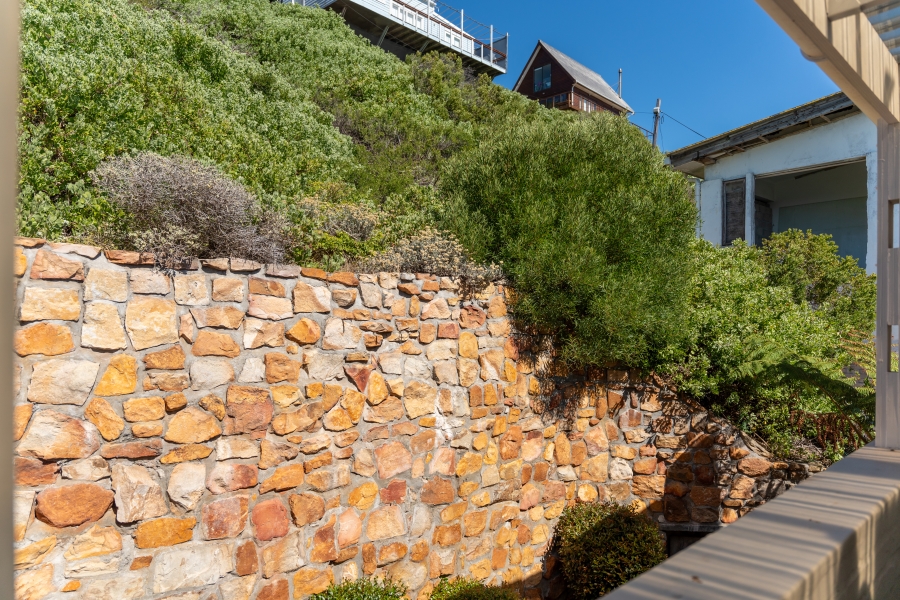 6 Bedroom Property for Sale in Fish Hoek Western Cape